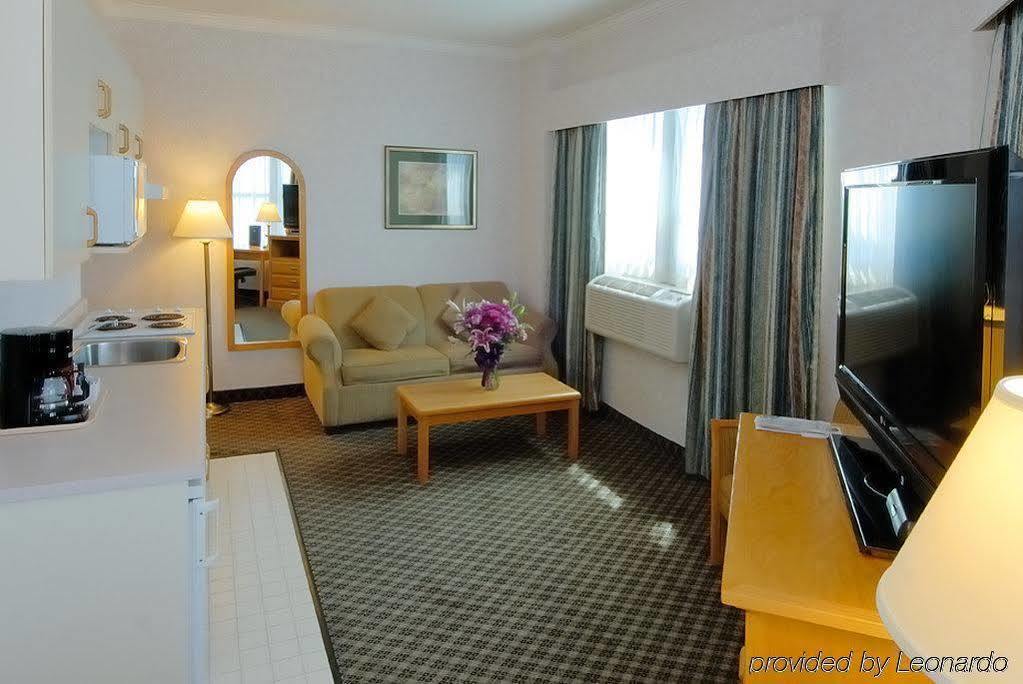 Best Western Plus Carlton Plaza Hotel Victoria Quarto foto