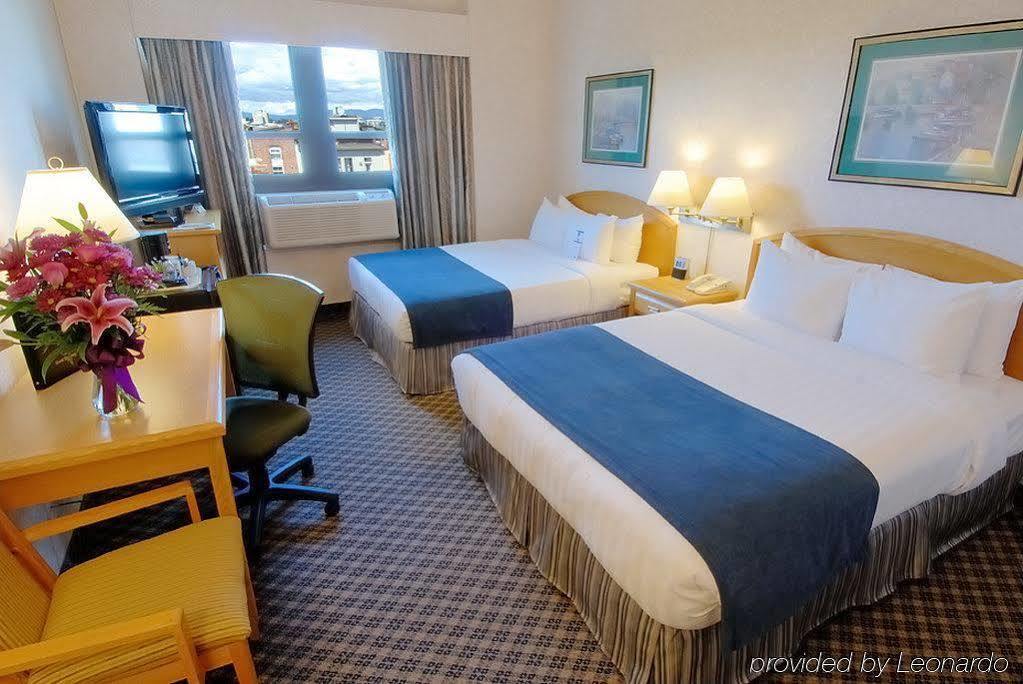 Best Western Plus Carlton Plaza Hotel Victoria Quarto foto