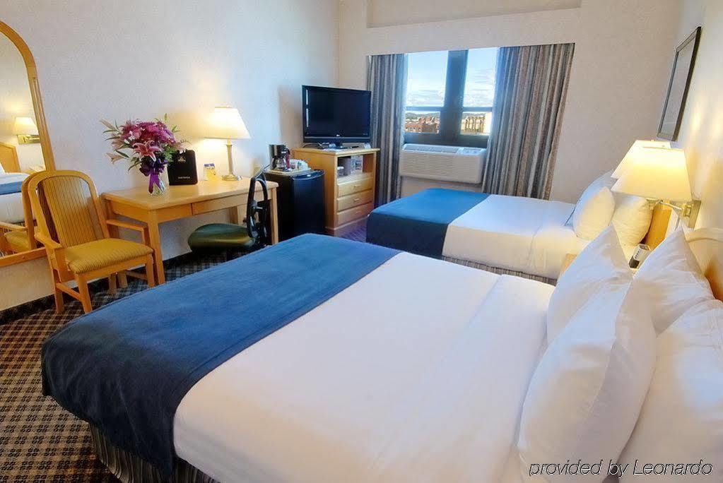 Best Western Plus Carlton Plaza Hotel Victoria Quarto foto